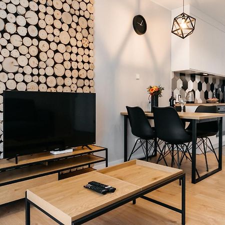 Perla Bieszczad 2 Appartement Ustrzyki Dolne Buitenkant foto