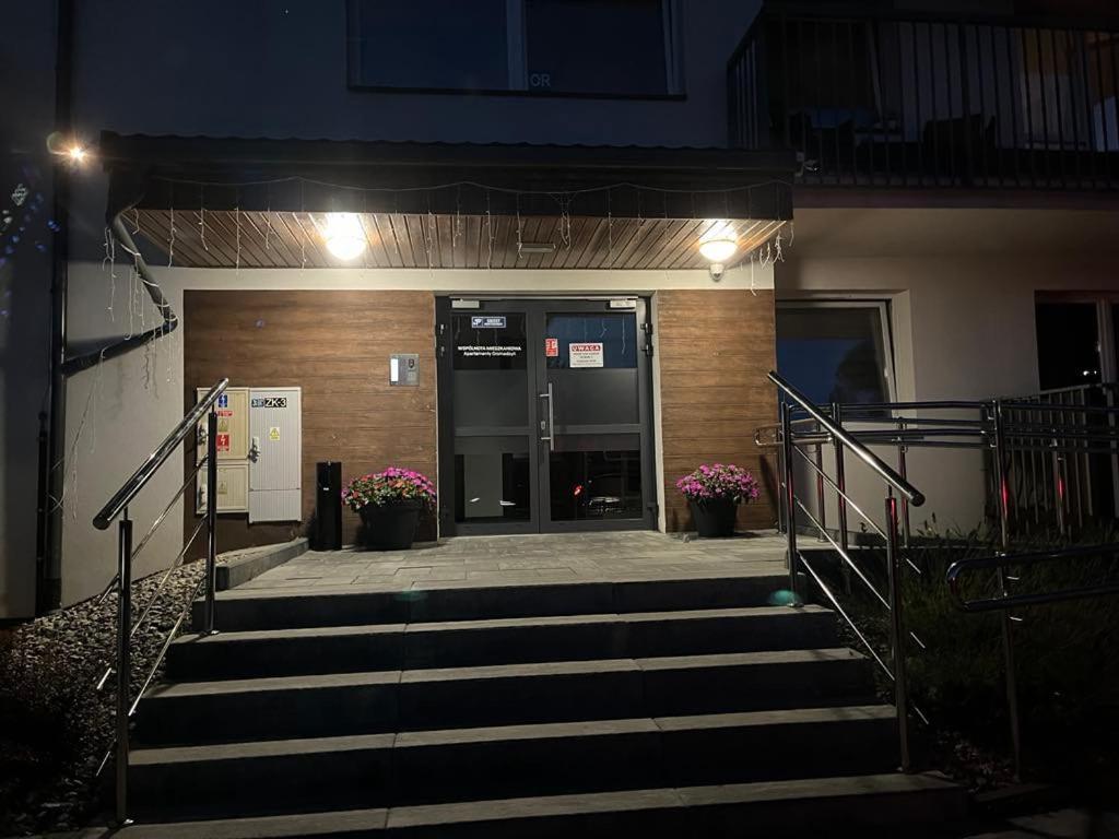 Perla Bieszczad 2 Appartement Ustrzyki Dolne Buitenkant foto